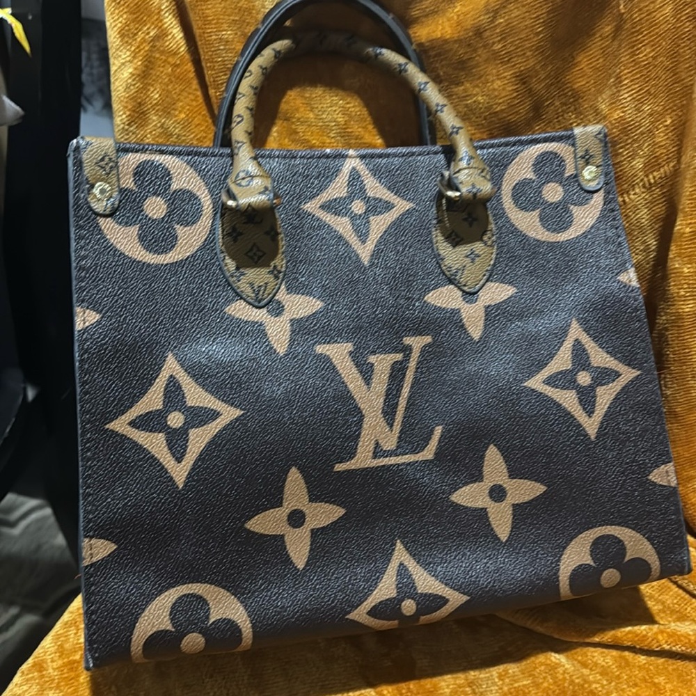 Designer inspired handbag.